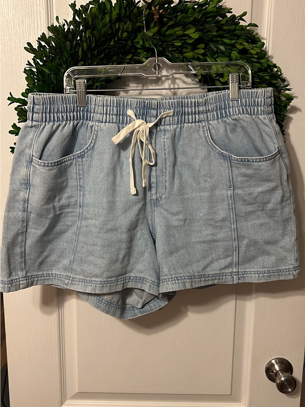 Universal Thread Light Wash Denim Drawstring Shorts